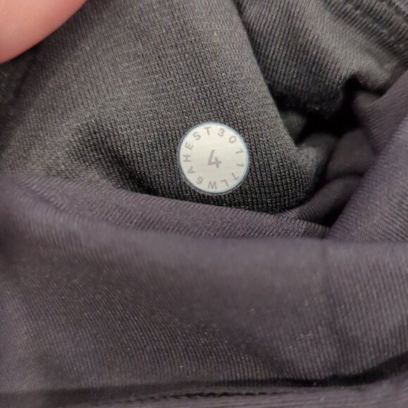 Lululemon Keep Score Crop (17")Black - Picture 12 of 12